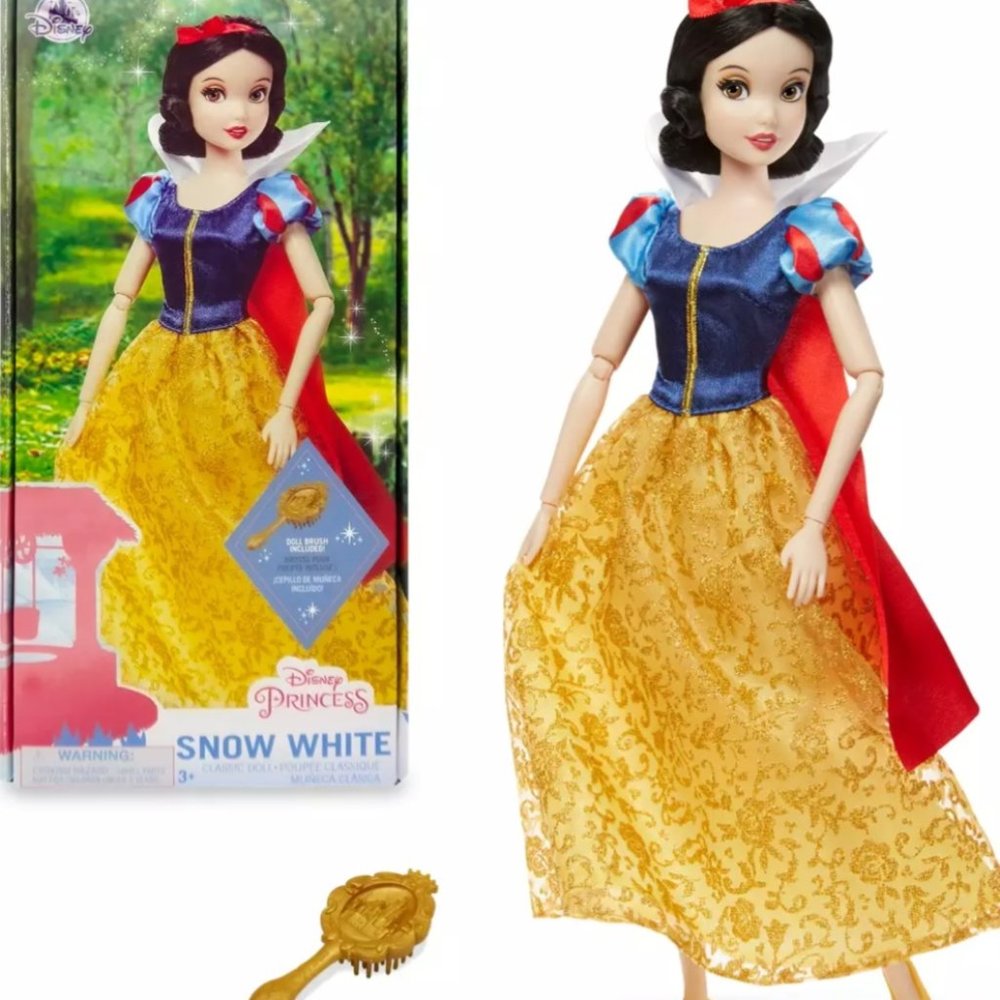DISNEY STORE OFFICIAL SNOW WHITE DOLL
